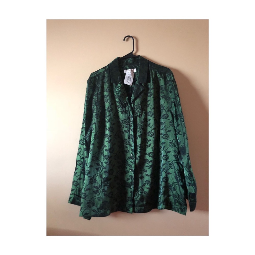 NWT Blouse